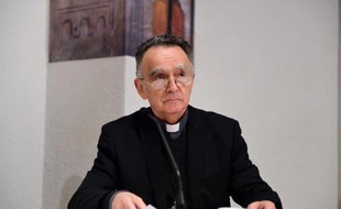 L'archevêque de Marseille et président de la conférence épiscopale de France Georges Pontier lors de l'assemblée des evâques à Lourdes le 4 novembre 2014