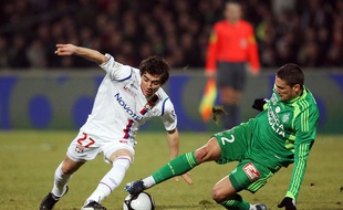 Anthony Mounier a participé à deux derbys en Ligue 1 sous le maillot lyonnais, dont ce nul (1-1) en février 2009 face à l'ASSE de Cédric Varrault.