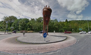 Bourgogne-Franche-Comté: Le pire rond-point de France est le «masque d’André Marlaux» de Pontarlier