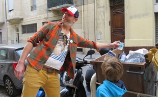 Edmund Platt est à l'initiative de ce projet.