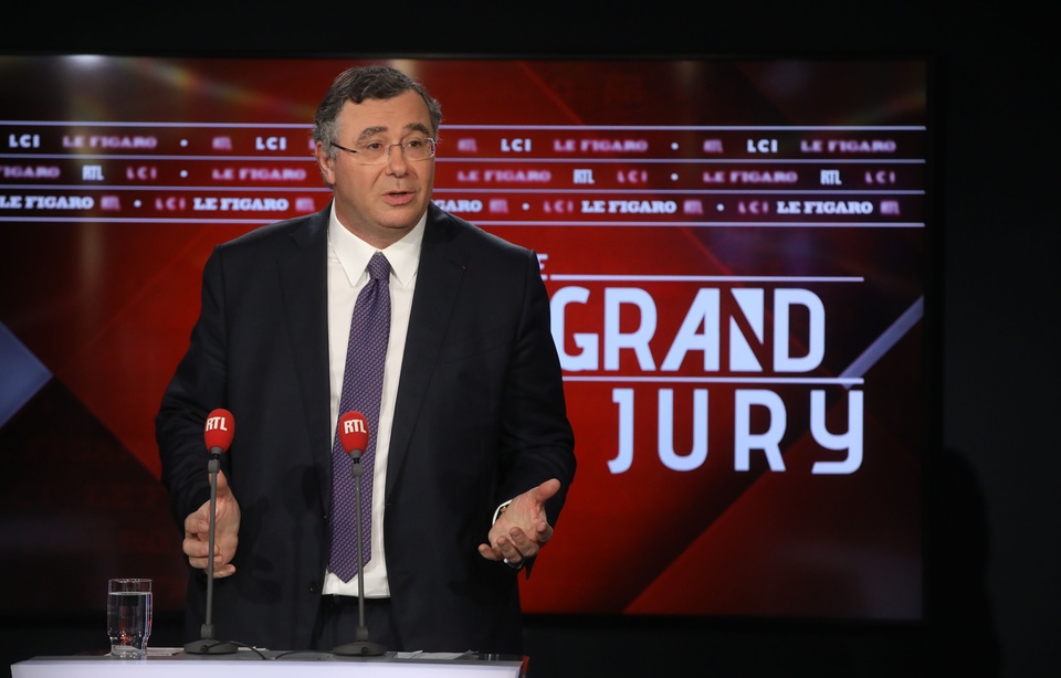 Pdg Total Fortune Le PDG de Total assume son salaire annuel de 3,8 millions d'euros