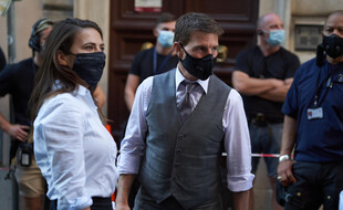 Les acteurs Hayley Atwell et Tom Cruise sur le tournage de «Mission: Impossible 7» à Rome