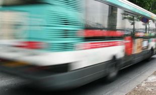 L'ex-PDG du groupe, Pierre Mongin, avait annoncé début 2014 son projet d'avoir, d'ici 2025, un réseau de bus "100% vert" en Ile-de-France. Aujourd'hui, 97% des bus RATP roulent au diesel.