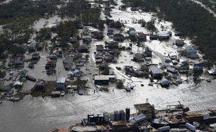 La ville de Lafitte, en Louisiane, sous les eaux après le passage de l'ouragan Ida, le 30 aout 2021.
