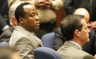 Conrad Murray, le médecin de Michael Jackson, au tribunal de Los Angeles, le 7 novembre 2011, jour du verdict de son procès.
