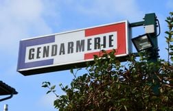 Tir volontaire, fête du 15 août… Un impact de balles sur une gendarmerie de Corse
