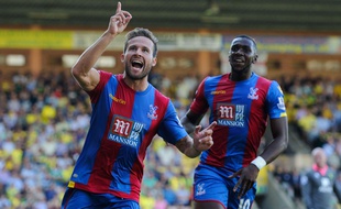 Yohan Cabaye fête son but lors de Norwich-Crystal Palace le 8 août 2015.