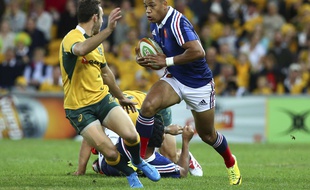 Le centre du XV de France Gaël Fickou lors d'un test-match en Australie, le 7 juin 2014.