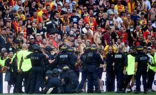 La mi-temps du derby entre Lens et Lille a été émaillée de nombreux incidents, le 18 septembre 2021.