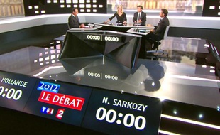 François Hollande et Nicolas Sarkozy lors du débat télévisé le 2 mai 2012