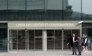 Le Conseil représentatif des associations noires (Cran) a annoncé vendredi, à l'occasion de la journée de commémoration de l'abolition de l'esclavage, qu'il assignait en justice la Caisse des dépôts (CDC), lui reprochant d'avoir profité de la traite négrière.