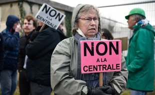 Des opposants au projet de centrale à gaz s'étaient rassemblés en février à Landivisiau, dans le Finistère.