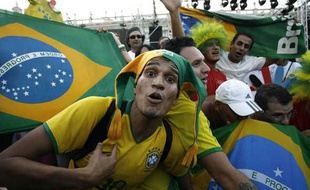 La joie dans les rues de Rio-de-Janeiro. La ville brésilienne a appris qu'elle accueillera les JO 2016, le 2 octobre 2009