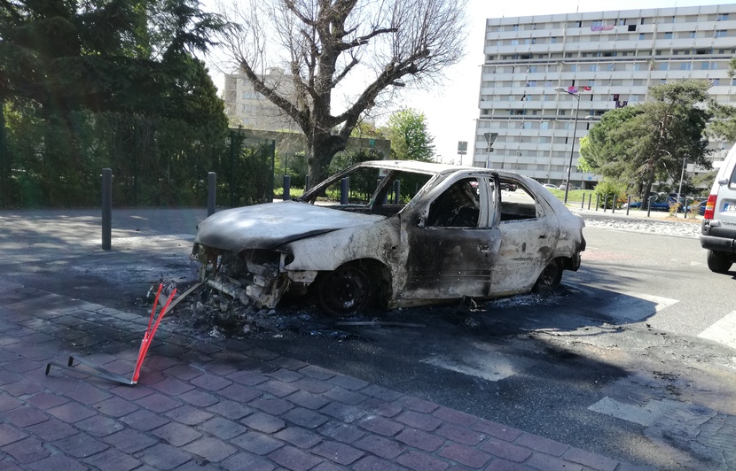 video. toulouse: vers un couvre-feu pour les mineurs dans les