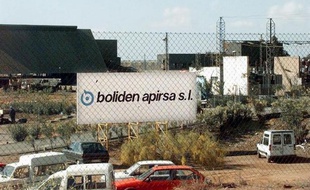 L'entrée de la mine d'Aznalcollar, en Andalousie, en avril 1998, après une grave pollution aux boues toxiques