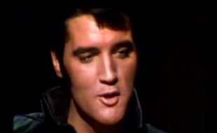 Elvis Presley chante «Blue Christmas»