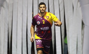 L'arrière gauche du HBC Nantes Alberto Entrerrios.