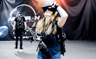 La société Reiv propose des offres d'immersions statiques mais aussi des jeux collaboratifs immersifs.