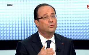 "Je la mène, cette bataille": François Hollande a commencé jeudi sur France 2 son exercice d'explication télévisée en affichant sa détermination dans la lutte contre le chômage.