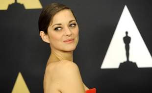Marion Cotillard aux Governors Awards, le 8 novembre 2014.