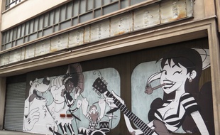 Strasbourg, le 17 décembre 2015: parcours street art durant le marché de Noël Off
