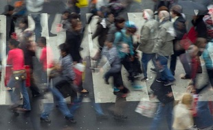 Photo d'illustration: Une foule dans la rue.