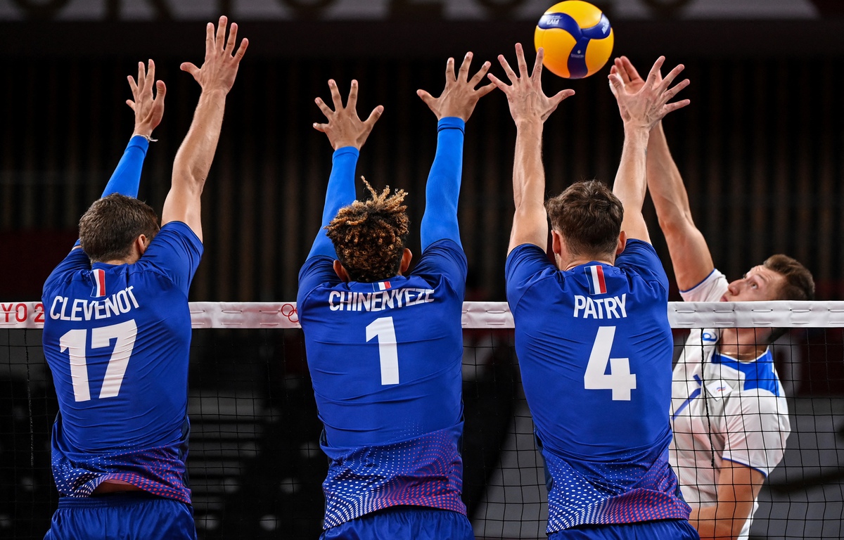 JO Tokyo 2021 Les Bleus du volley se relancent magnifiquement en battant la Russie... Riner et