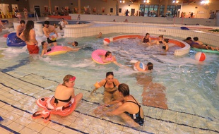 300 fêtards ont investi la piscine des Gayeulles ce jeudi matin pour la 2e édition de Good Morning Rennes.
