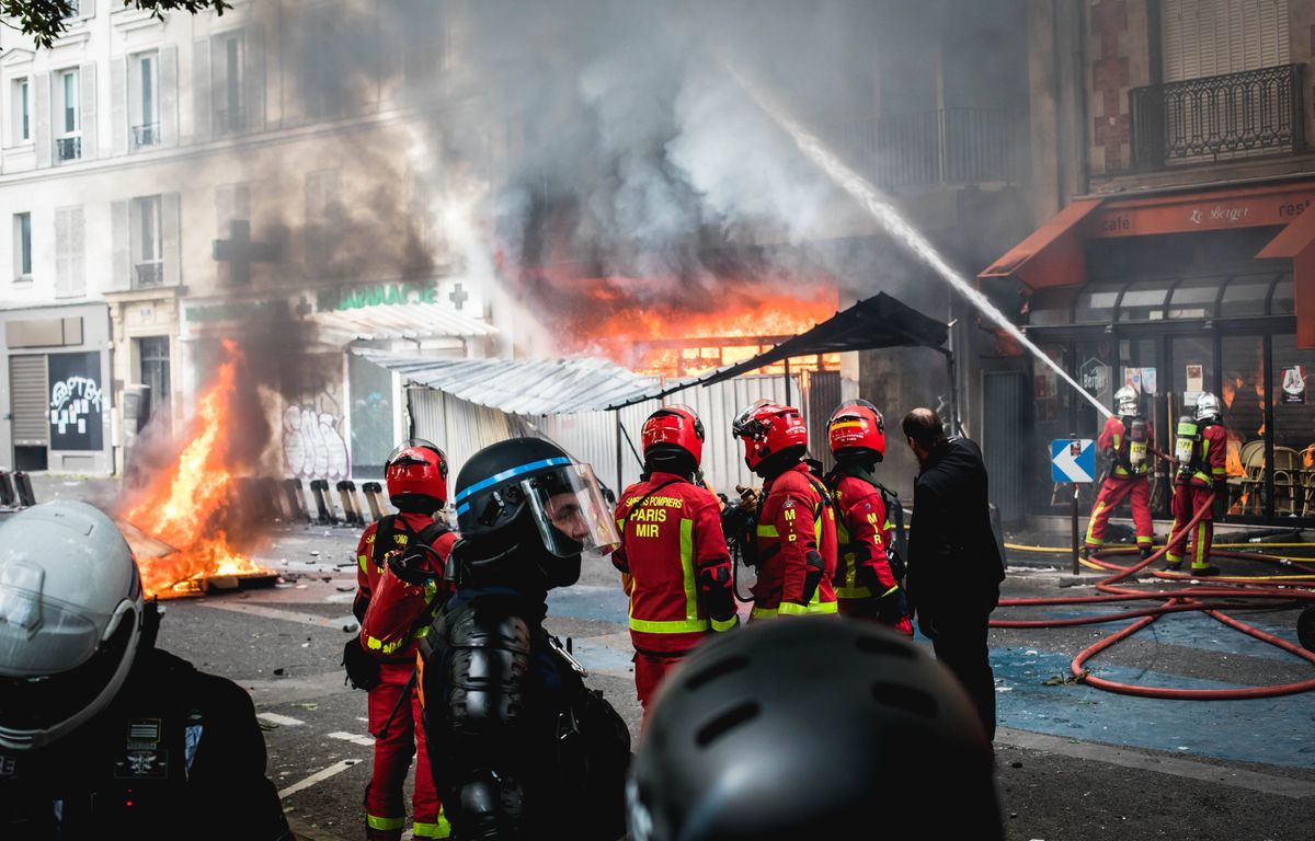 Loi anticasseurs : Après les violences du 1er mai, faut-il une nouvelle loi ?