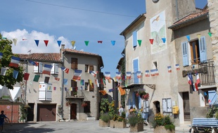 Image d'illustration d'un village français.