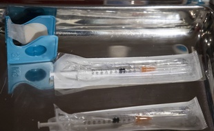 Des seringues du vaccins Pfizer/BioNTech