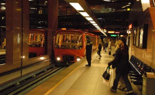 Illustration de la ligne D automatisée du métro lyonnais. 2008.