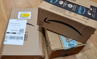 Des colis Amazon.