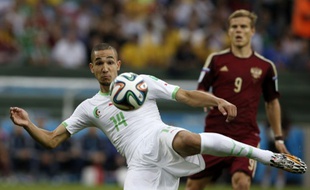 Le milieu de terrain algérien Nabil Bentaleb, le 26 juin 2014 à Curitiba contre ma Russie.