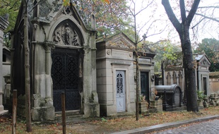 Un mausolée au cimetière du Père Lachaise