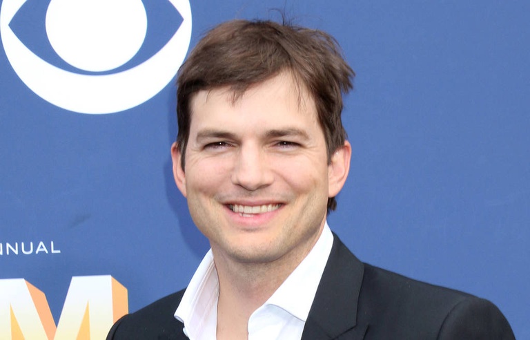 ashton kutcher site de rencontre