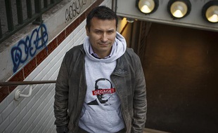 David Van Hemelrick, le 7 janvier 2013, à la veille de son procès à Paris pour organisation d'une manifestation non déclarée.