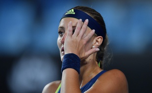 Kristina Mladenovic s'est fait sortir dès le premier tour de l'Open d'Australie/ AFP PHOTO / SAEED KHAN / -- IMAGE RESTRICTED TO EDITORIAL USE - STRICTLY NO COMMERCIAL USE --