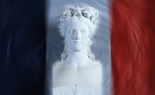 Arnac-la-Poste, Vinsobres, Plumaudan, Simplé, Cocumont, Mariol ou Bouzillé seront fières de leur identité au 14e rassemblement des communes aux noms burlesques, à Marans en Charente-Maritime