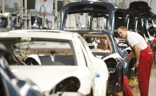 La production industrielle en Allemagne a reculé de 1,3% en février sur un mois, une baisse plus forte que prévu, selon un chiffre provisoire, ajusté des variations saisonnières et calendaires, publié jeudi par le ministère fédéral de l'Economie.