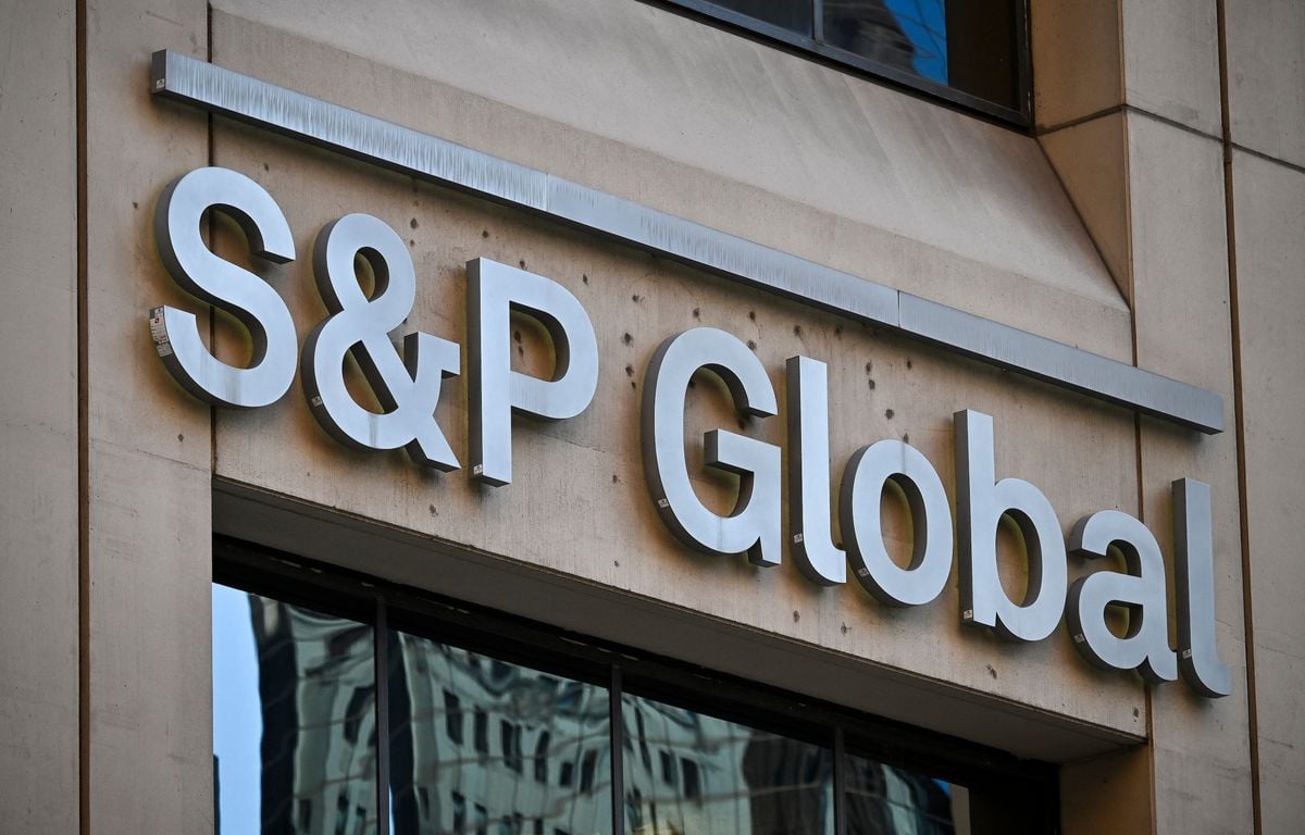 Finances publiques : L’agence de notation S & P dégrade la note de la France de AA- à A +