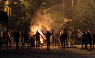 Des manifestants tunisiens le 11 janvier 2018.