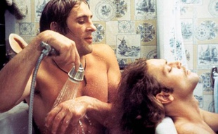 Gérard Depardieu et Patrick Dewaere dans Les valseuses, de Bertrand Blier (1974).