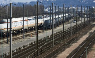 La gare de triage de Sibelin à Feyzin.