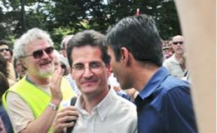 Alain Refaloà l'inspection académique, hier.