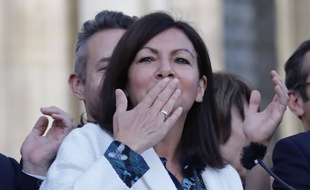 Anne Hidalgo, lors de sa réélection comme maire de Paris, le dimanche 28 juin 2020.