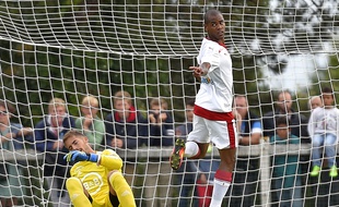 Diego Rolan lors d'un match amical disputé entre les Girondins et Lorient le 3 août 2016 à Sarzeau. / AFP PHOTO / LOIC VENANCE