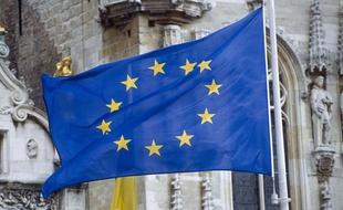 Le drapeau de l'Union européenne, qui vient de se voir attribuer le prix Nobel de la Paix 2012.