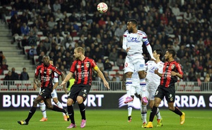 Lacazette et les Lyonnais veulent prendre leur revance contre Nice.