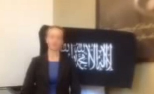 Capture d'écran d'une vidéo d'otages à Sydney par un individu se réclamant de l'Etat islamique.